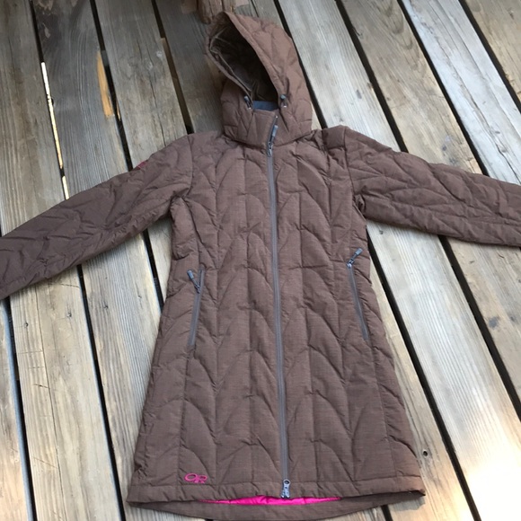 outdoor research aria